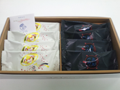 菓子包装と化粧箱