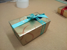 装飾リボン取付け